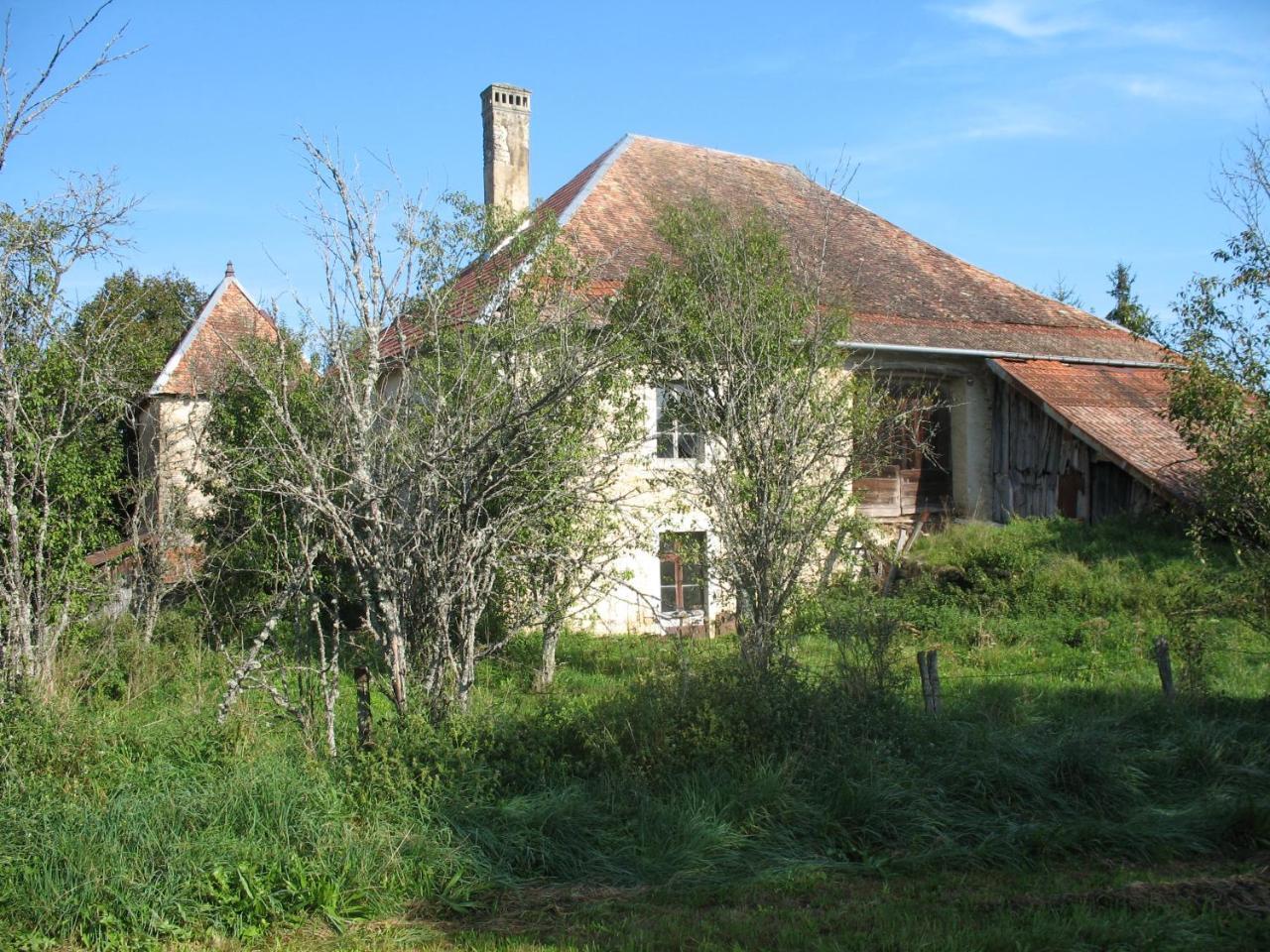 Bed and Breakfast Le Relais Des Deux Tours Brémondans Exterior foto